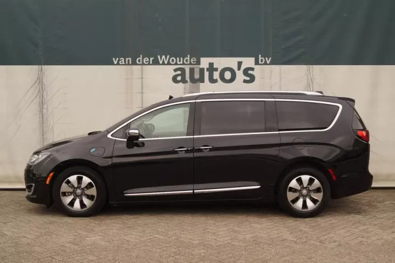 Chrysler Pacifica (2018)