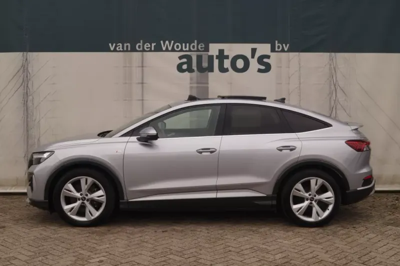 Audi Q4 e-tron (2022)