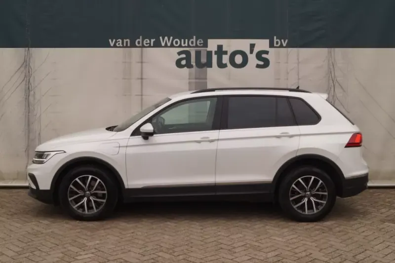 Volkswagen Tiguan (2021)
