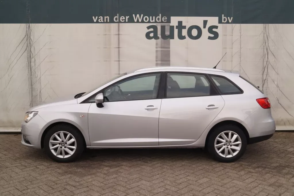 SEAT Ibiza (2015) — foto 1