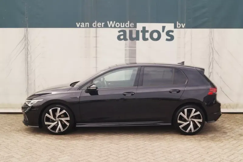 Volkswagen Golf (2021)