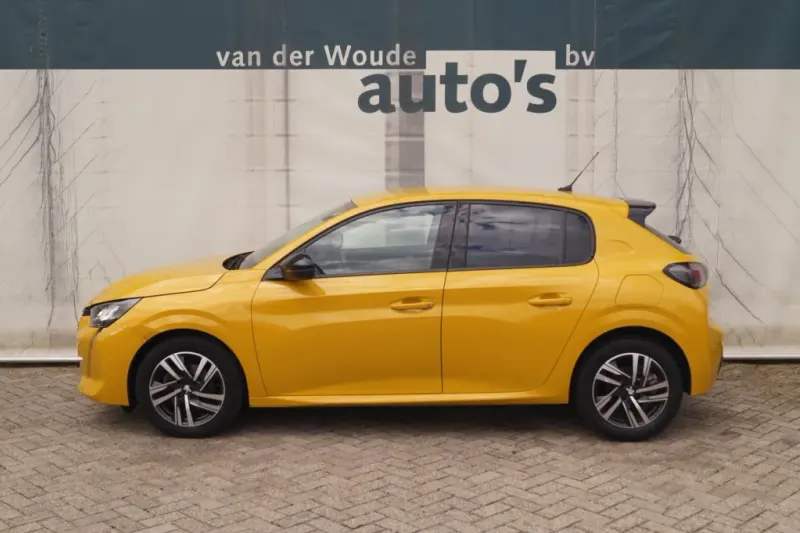 Peugeot 208 (2022)