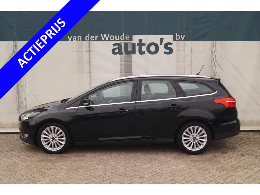 Ford Focus (2018) — foto 1