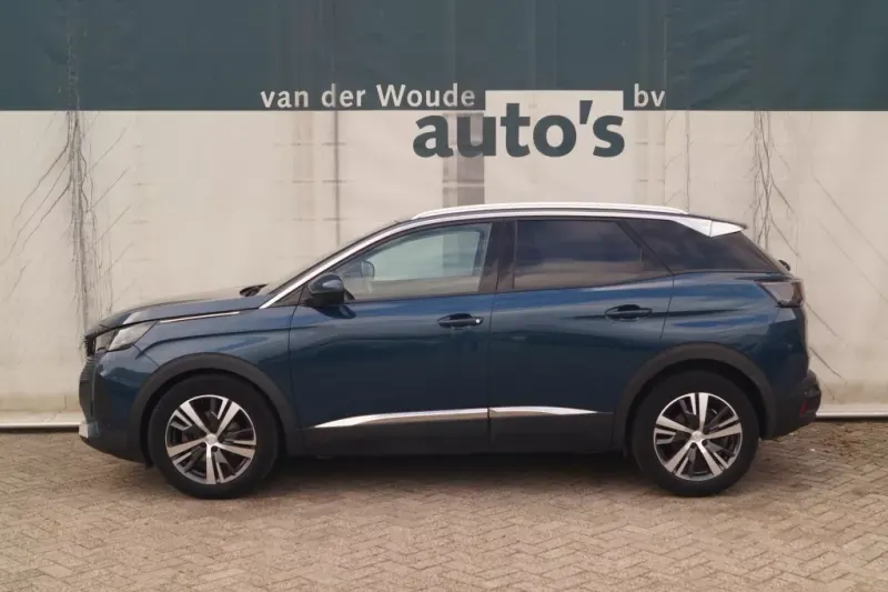 Peugeot 3008 (2022)