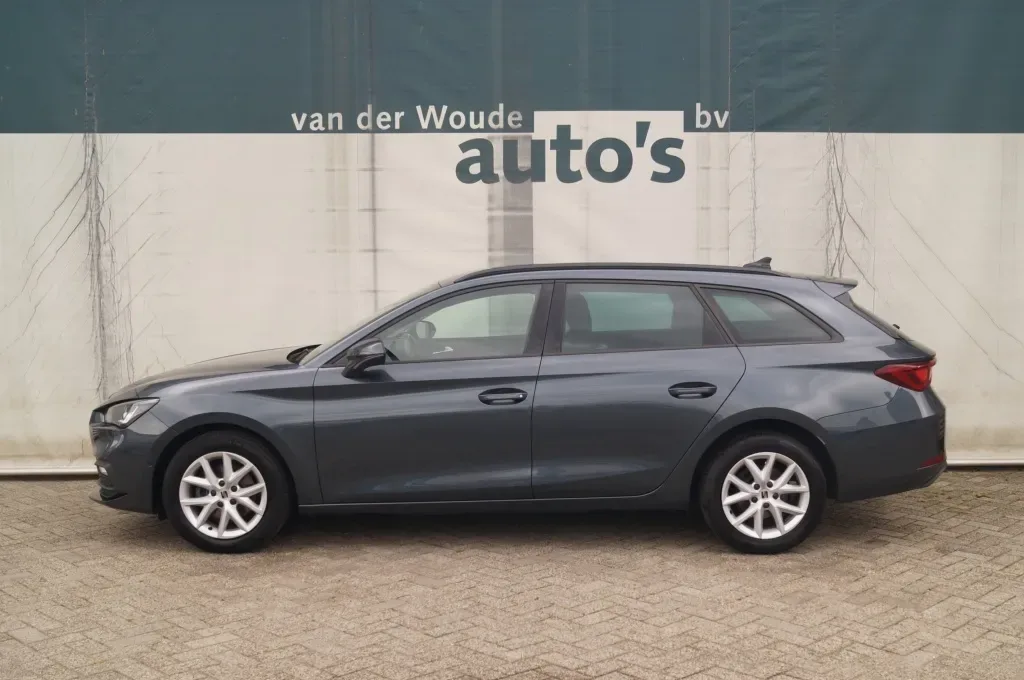 SEAT Leon (2022) — foto 1