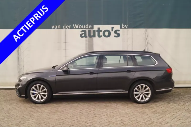 Volkswagen Passat (2022)