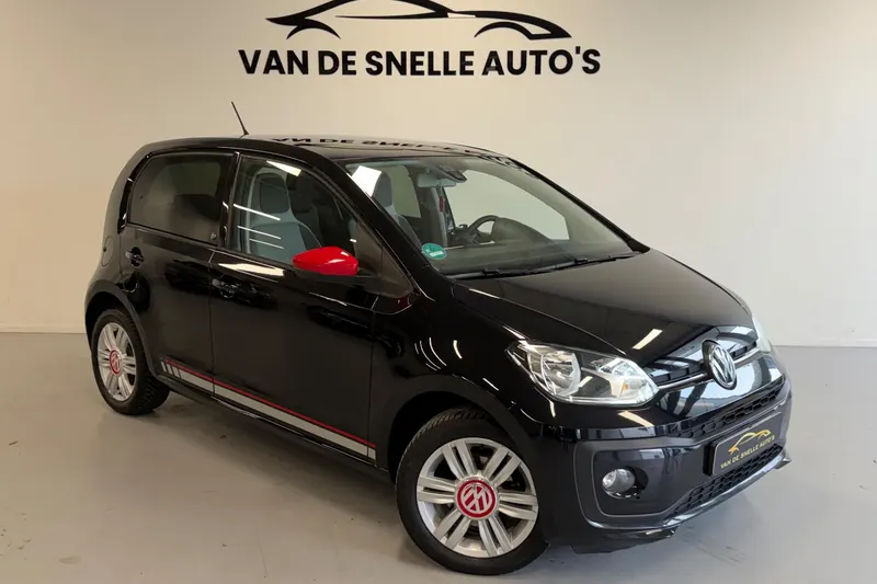 Volkswagen Up! (2016)