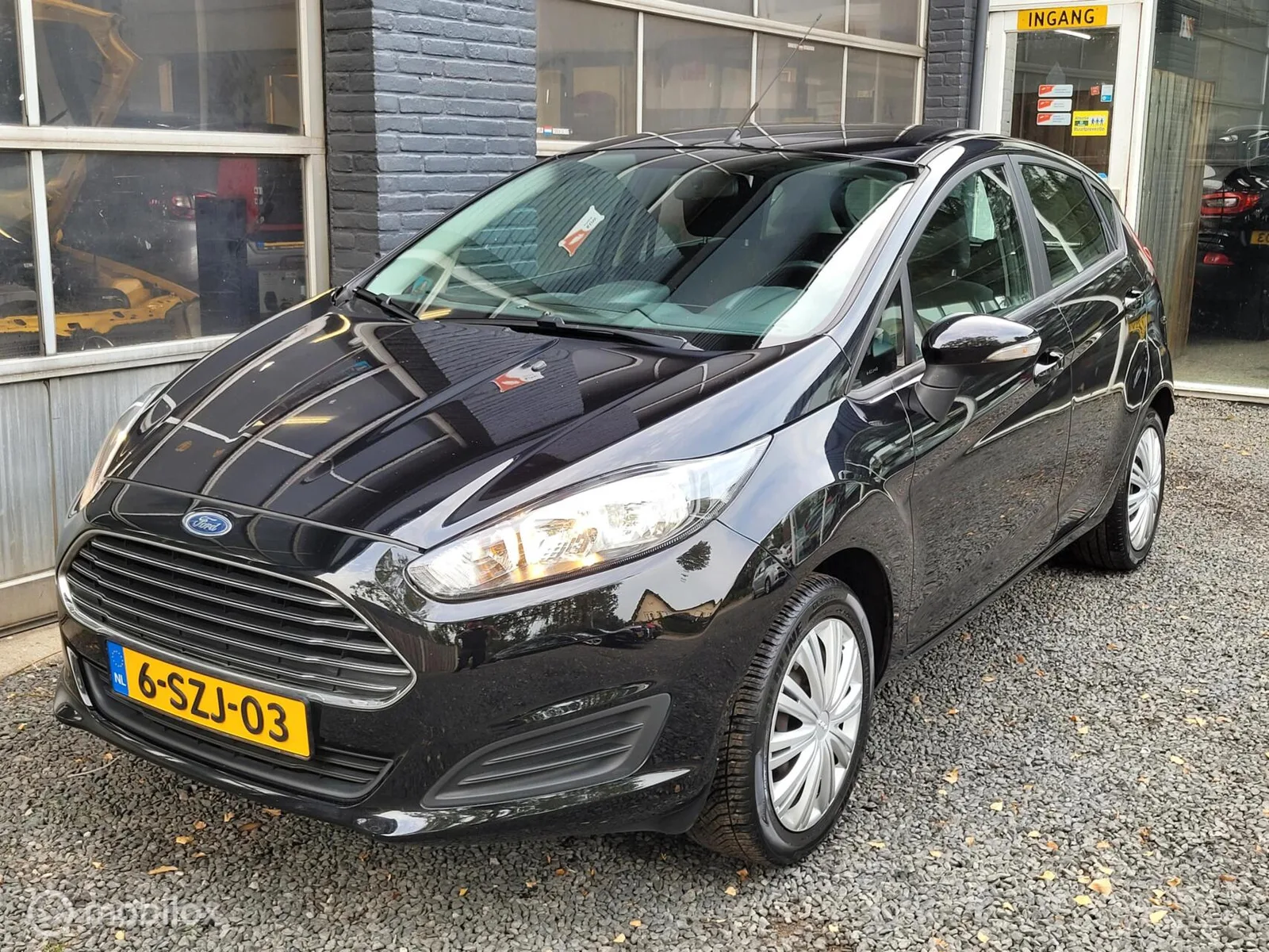 Ford Fiesta (2013) — foto 1