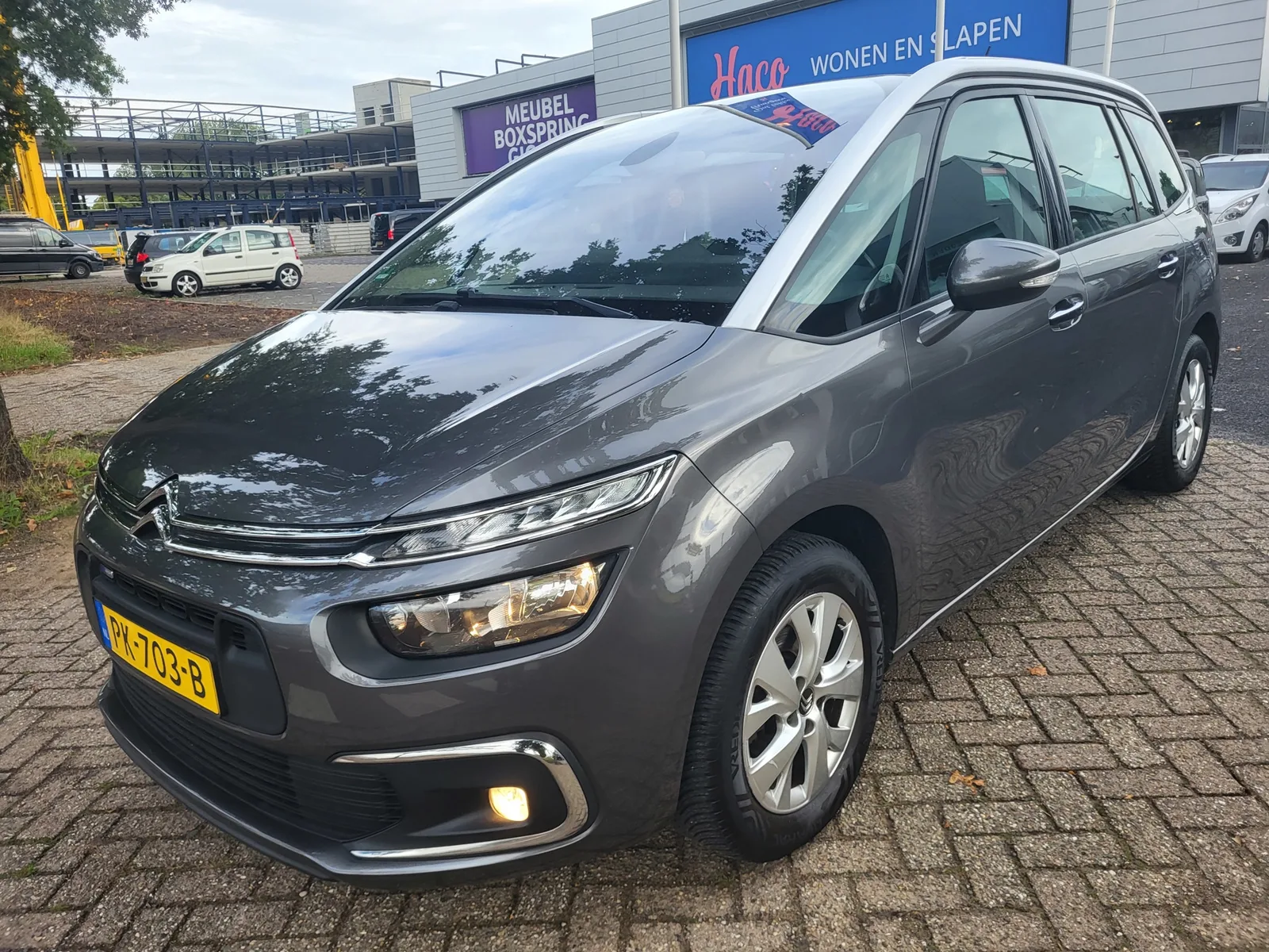Citroën Grand C4 Picasso (2017) — foto 1