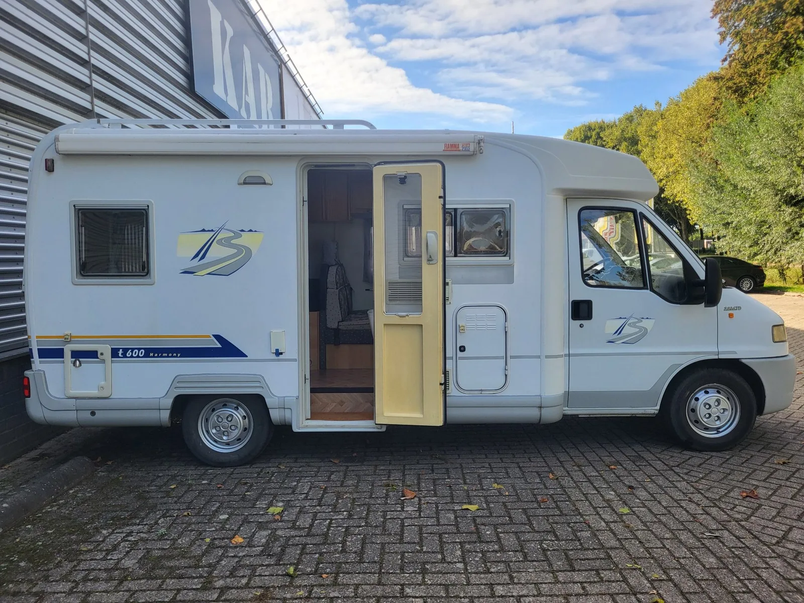 Bürstner 2.8TD (2000) — foto 1