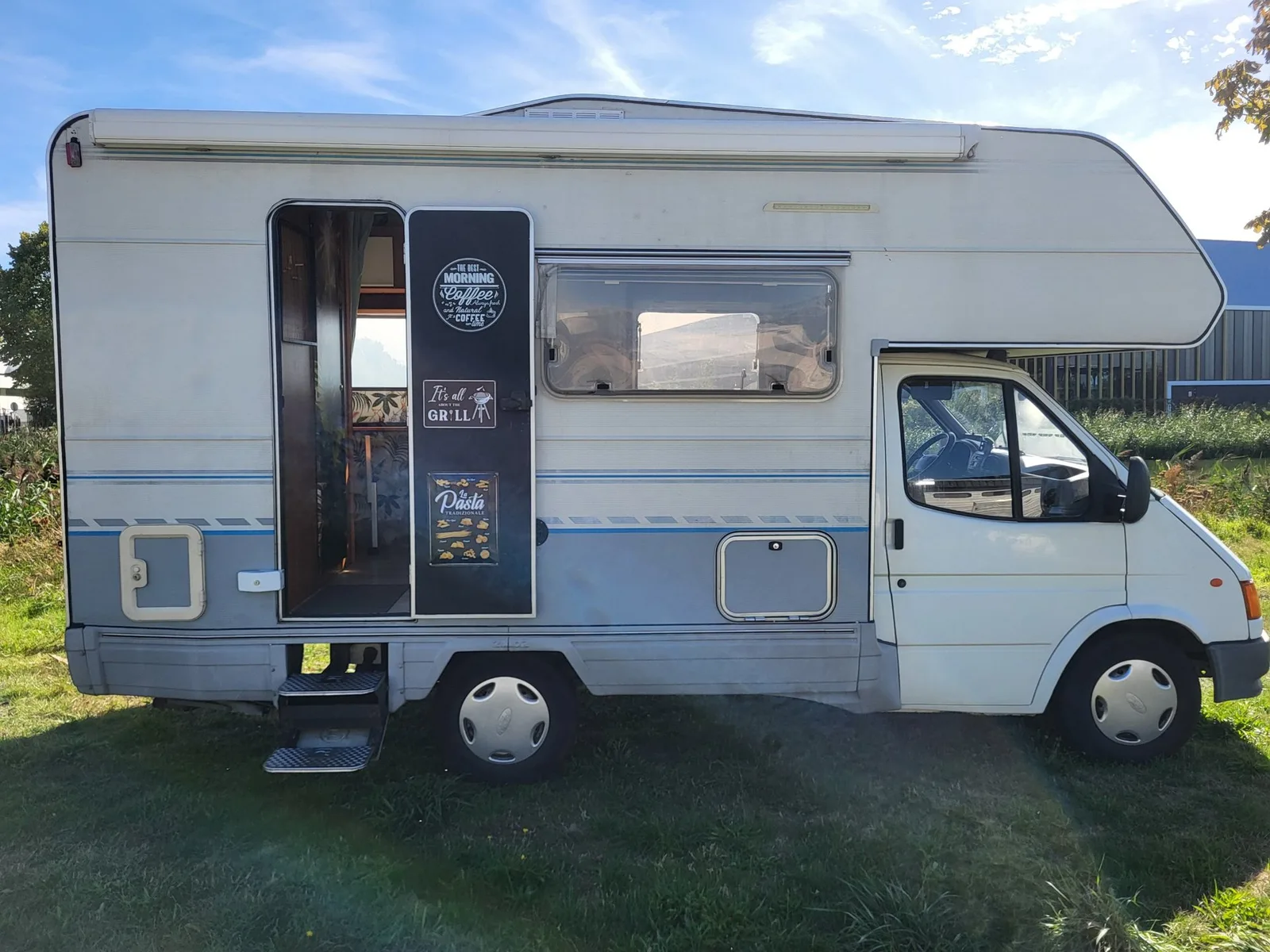 Ford Transit (1995) — foto 1