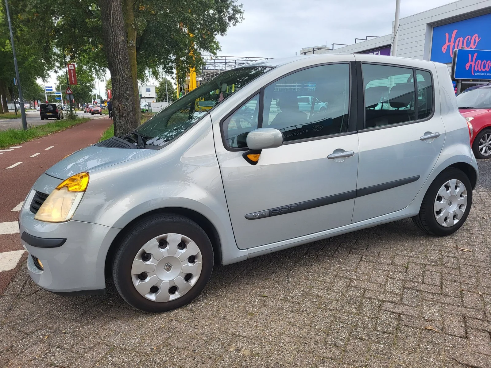 Renault Modus (2005) — foto 1