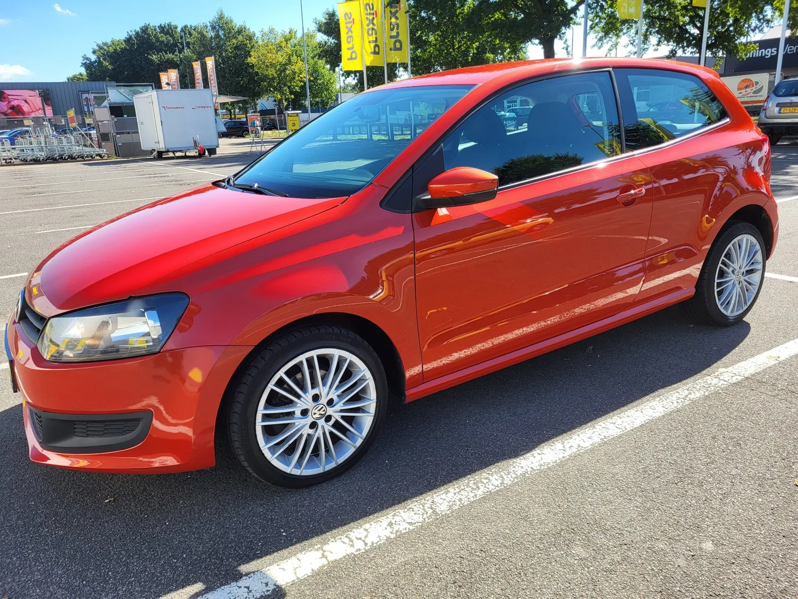 Volkswagen Polo (2010) — foto 1