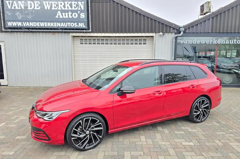 Volkswagen Golf (2022)