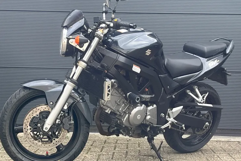 Suzuki SV650 (2006)