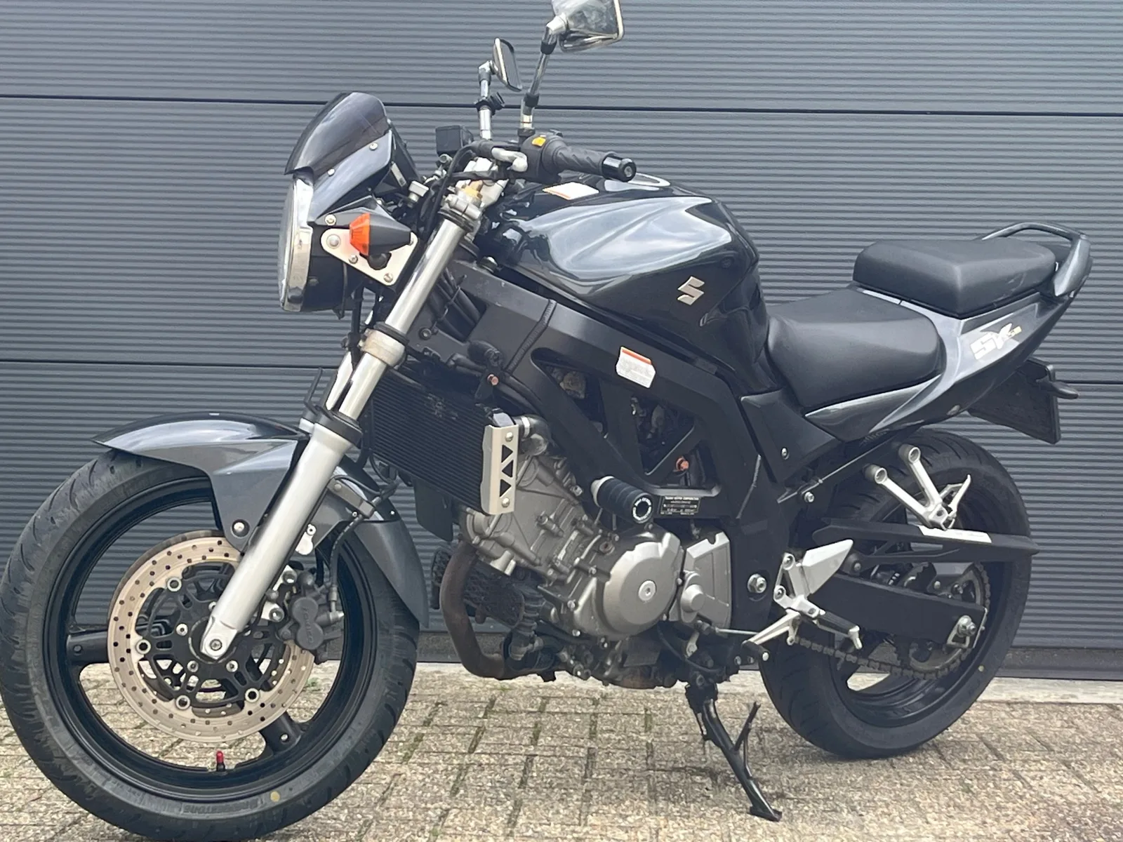 Suzuki SV650 (2006) — foto 1