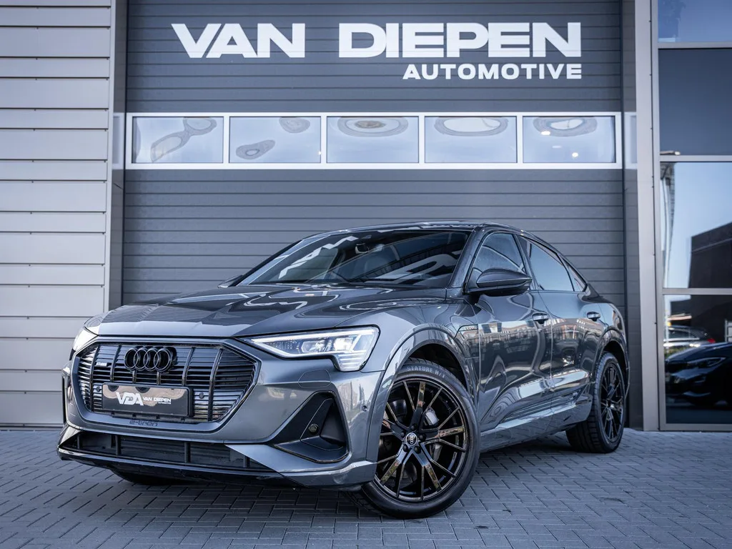 Audi e-tron Sportback (2021) — foto 1