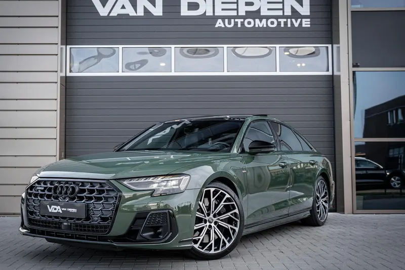 Audi A8 (2023)