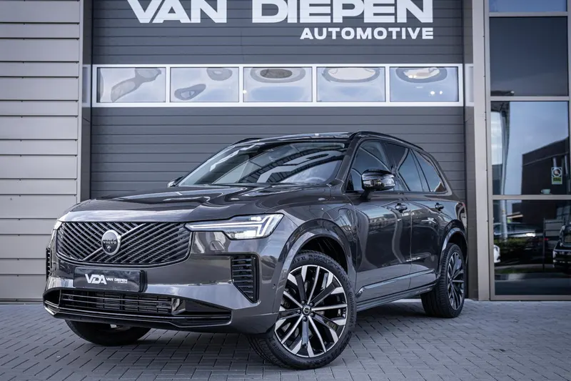 Volvo XC90 (2025)