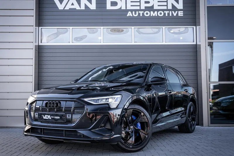 Audi e-tron (2022)