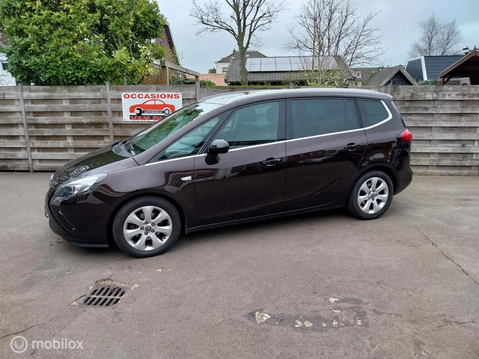 Opel Zafira (2013) — foto 1