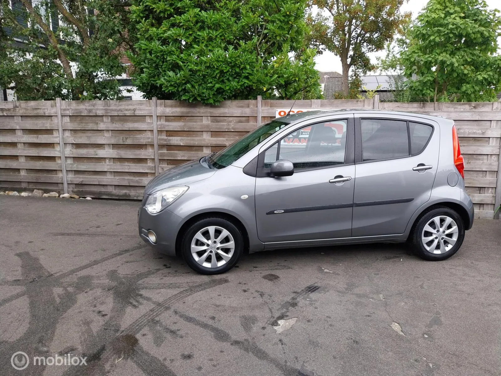 Opel Agila (2013) — foto 1