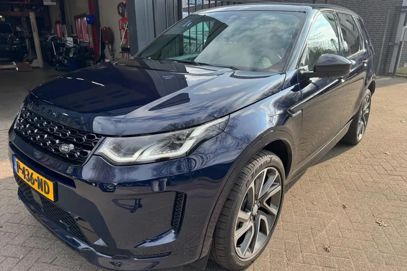 Land Rover Discovery Sport (2022)