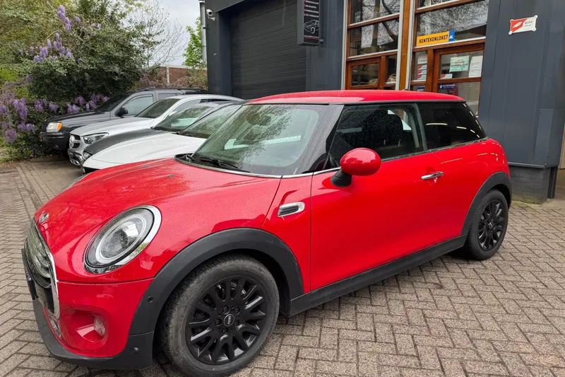 MINI Cooper (2018)
