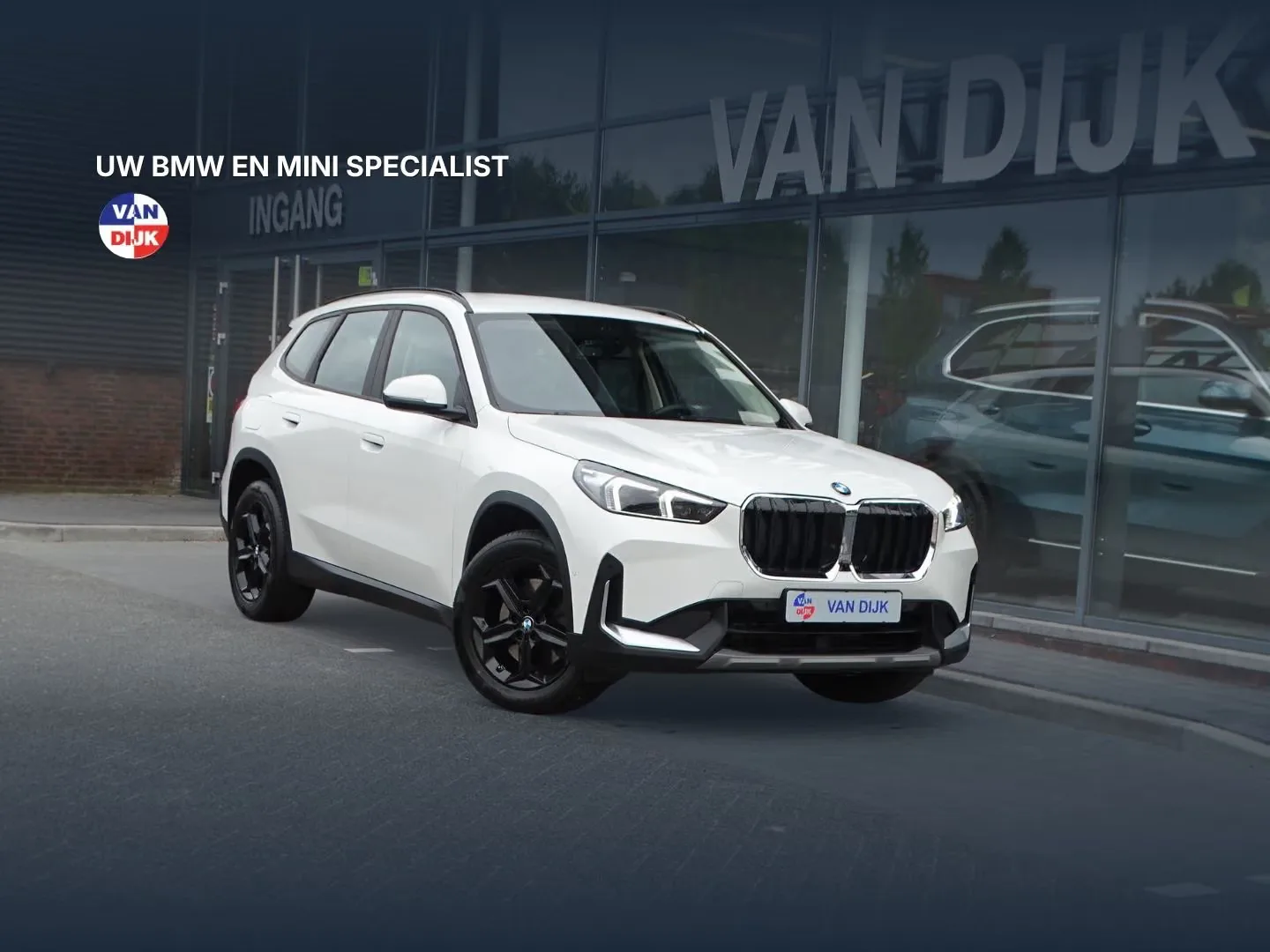 BMW X1 (2024) — foto 1