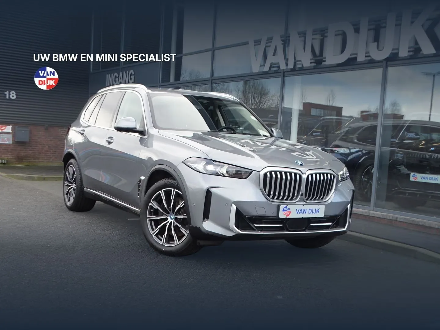 BMW X5 (2023) — foto 1