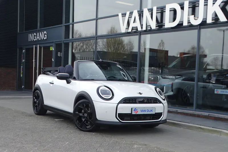 MINI Cabrio (2025)