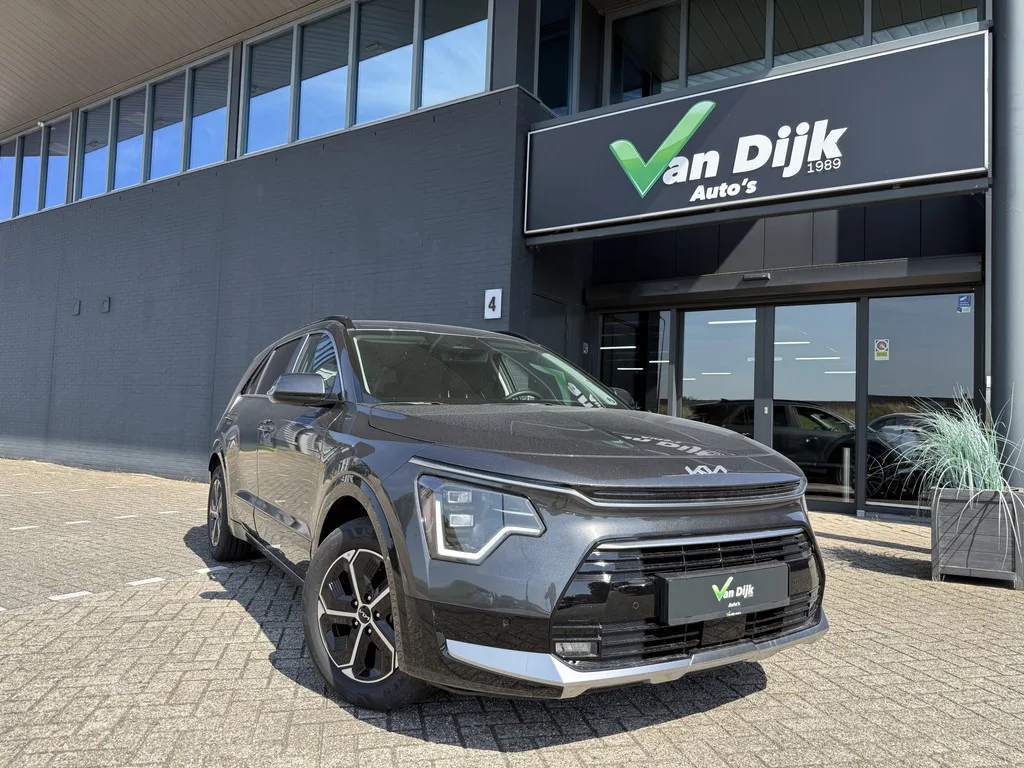 Kia Niro (2024) — foto 1