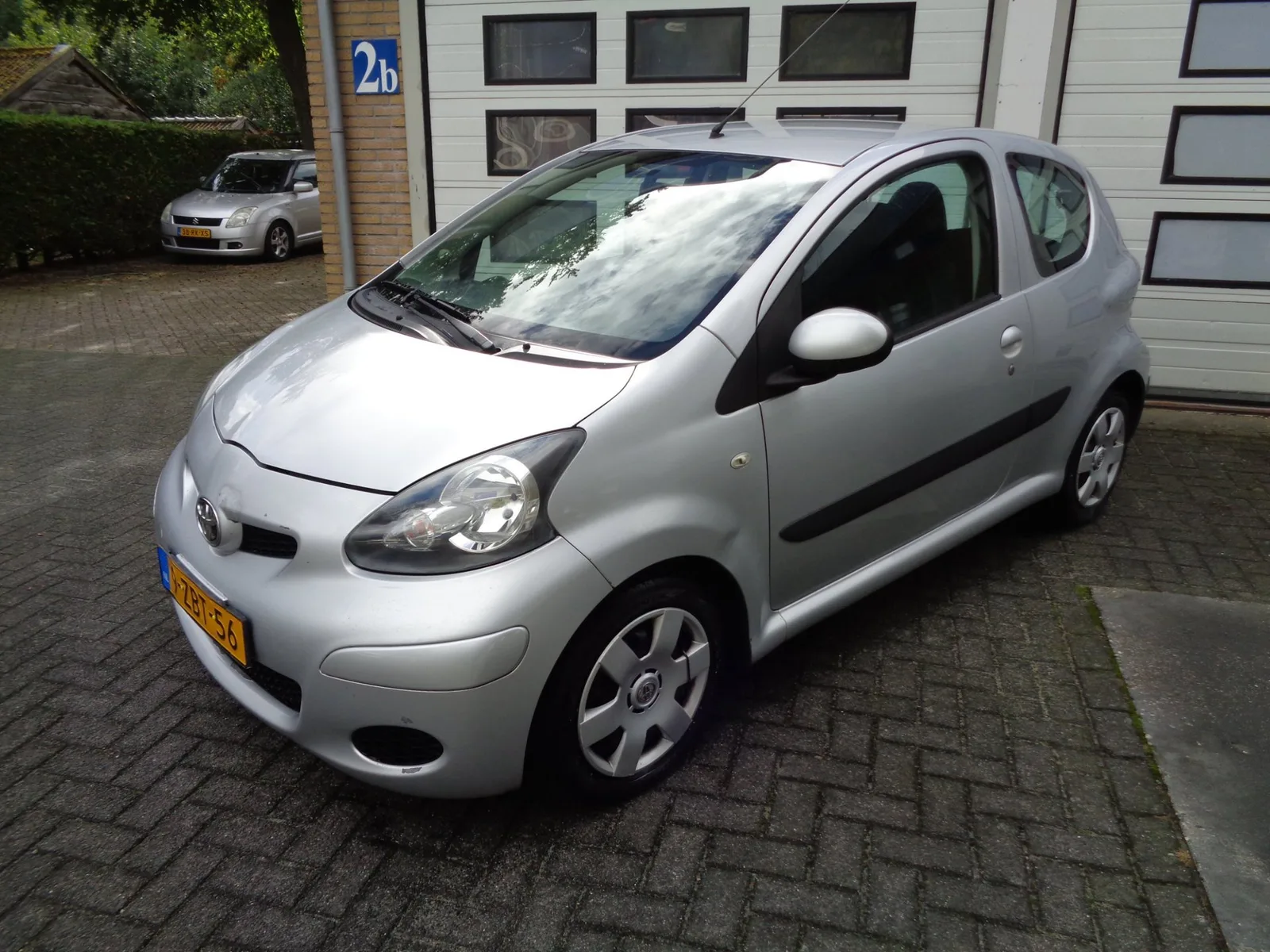 Toyota Aygo (2009) — foto 1