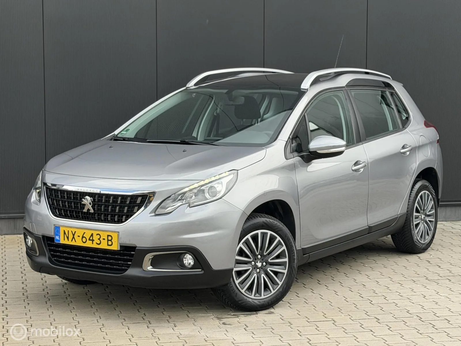 Peugeot 2008 (2017) — foto 1