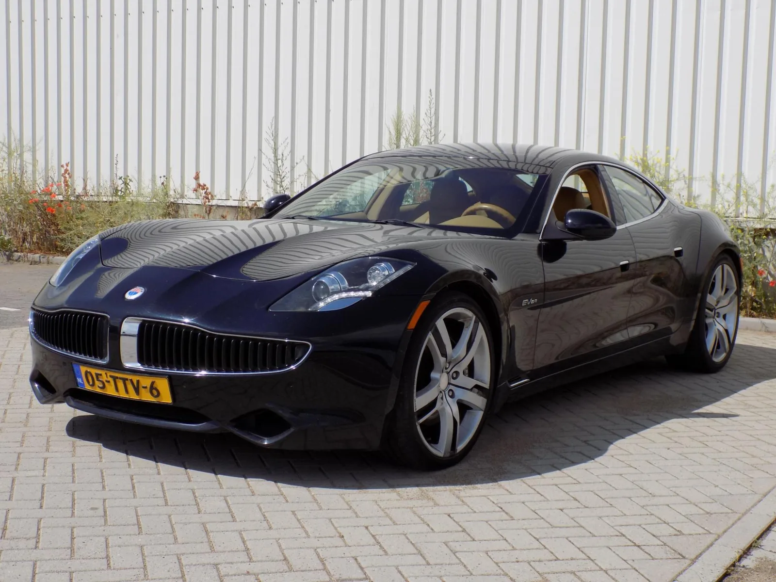 Fisker Karma (2012) — foto 1