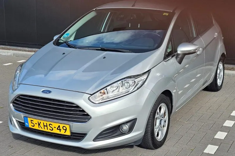Ford Fiesta (2013)