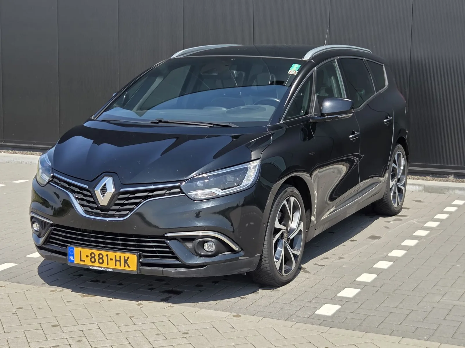 Renault Grand Scénic (2019) — foto 1