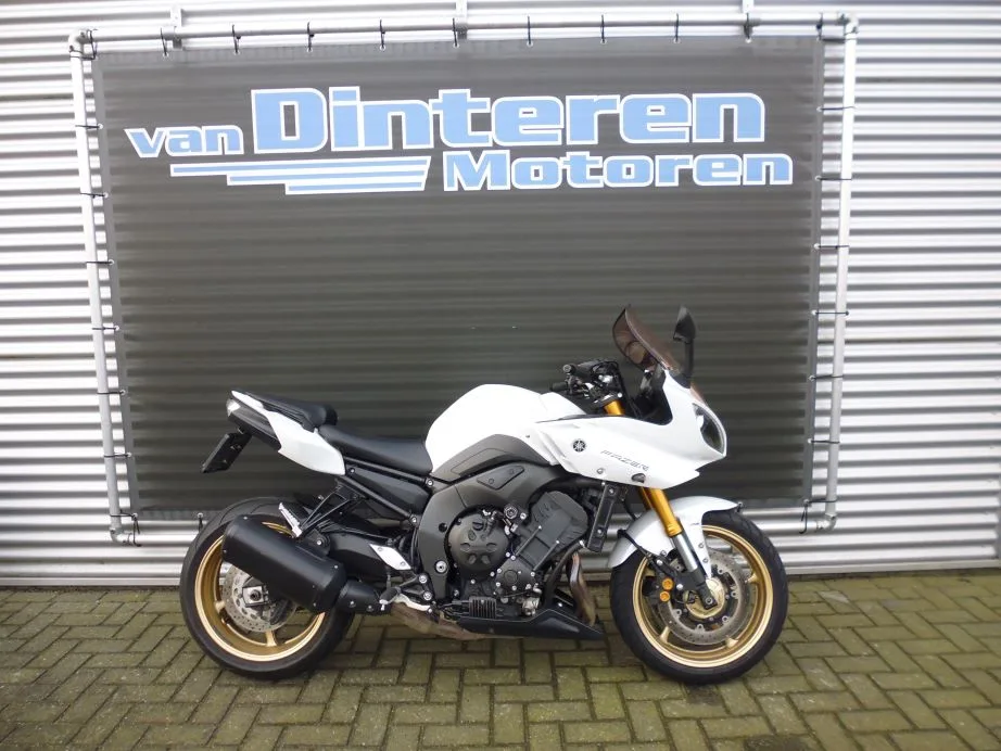Yamaha FZ8 (2011) — foto 1
