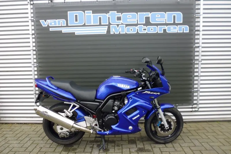 Yamaha FZS 600 Fazer (2002)