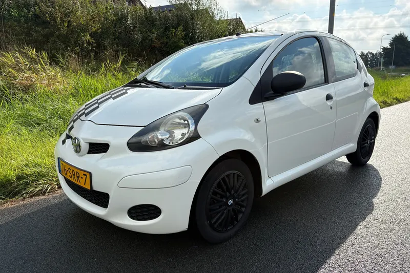 Toyota Aygo (2011)