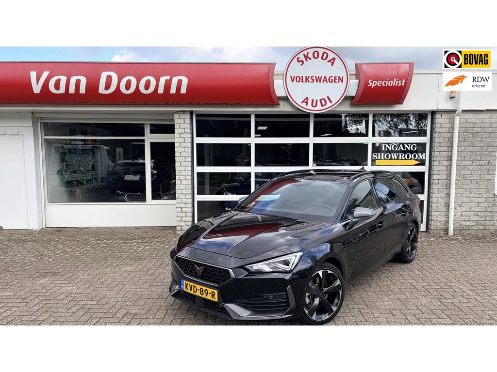 CUPRA Leon Sportstourer (2023) — foto 1