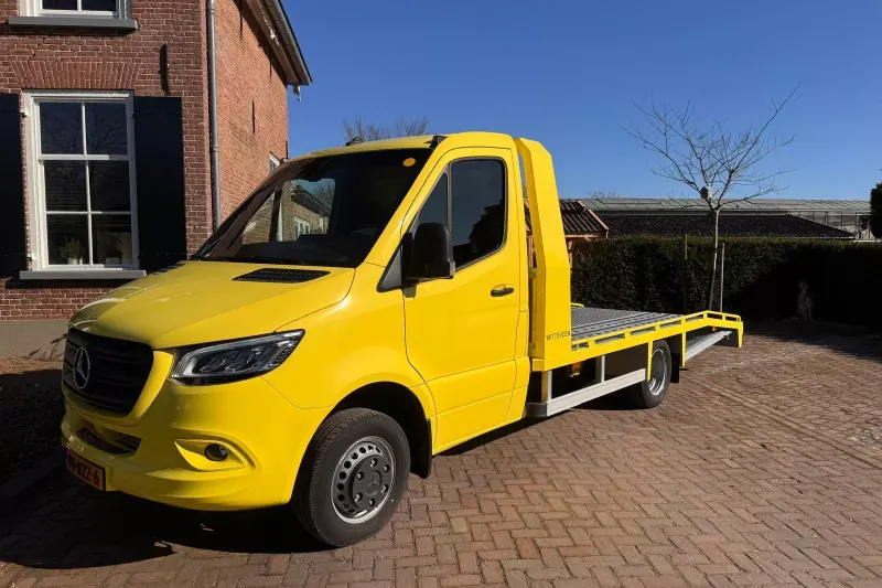 Mercedes-Benz Sprinter (2024)