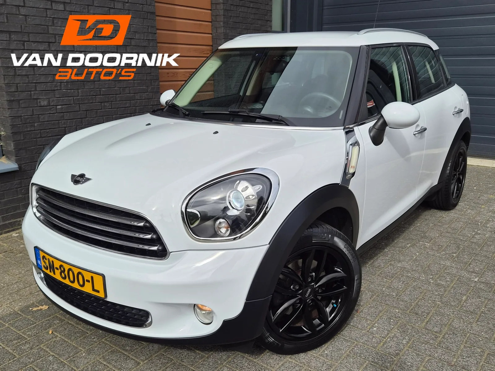MINI Countryman (2014) — foto 1