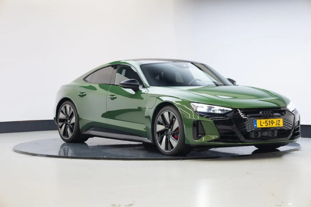 Audi e-tron GT (2021) — foto 1