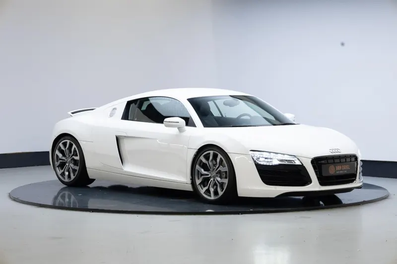 Audi R8 (2013)