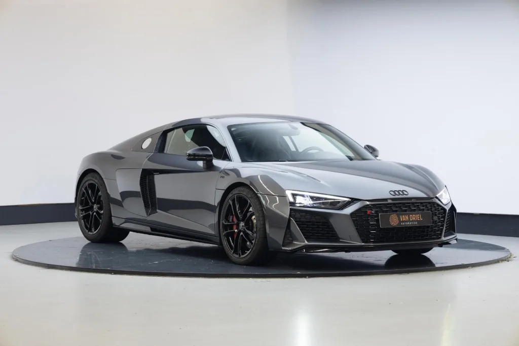 Audi R8 (2021) — foto 1