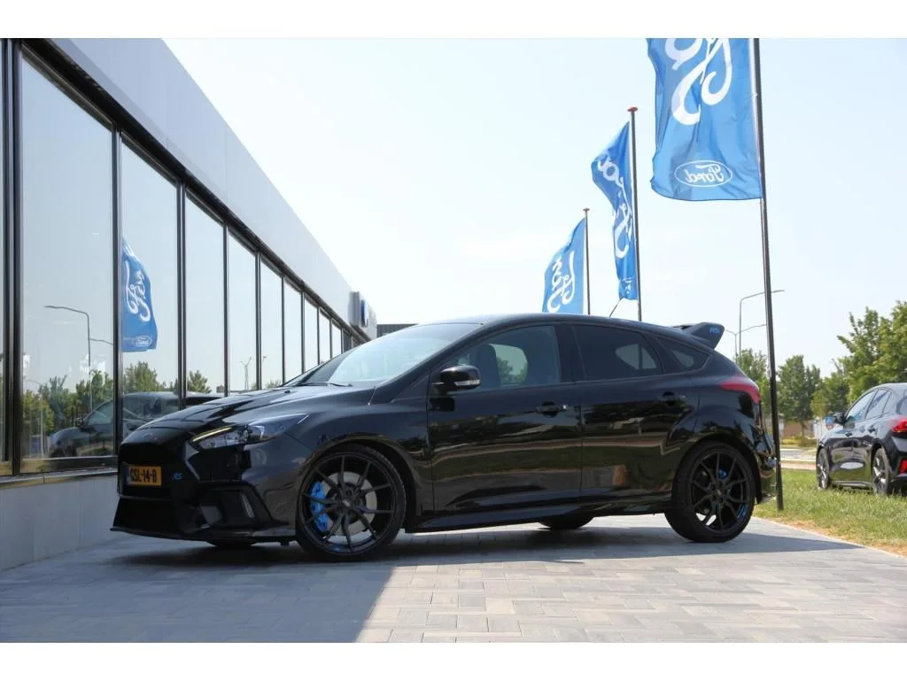Ford Focus (2017) — foto 1