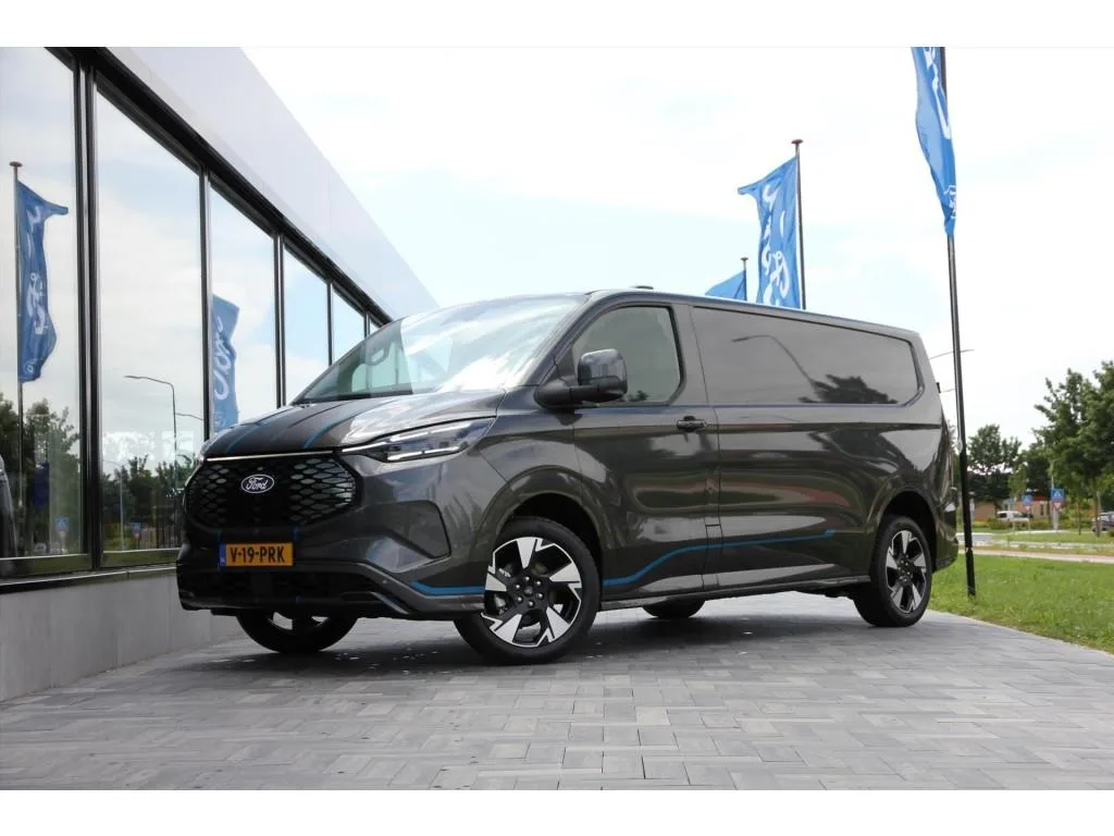 Ford Transit Custom (2026) — foto 1