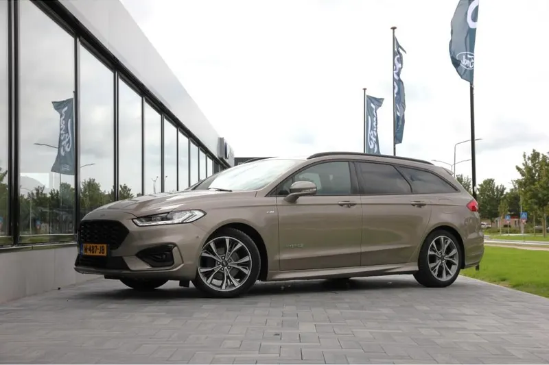 Ford Mondeo (2020)