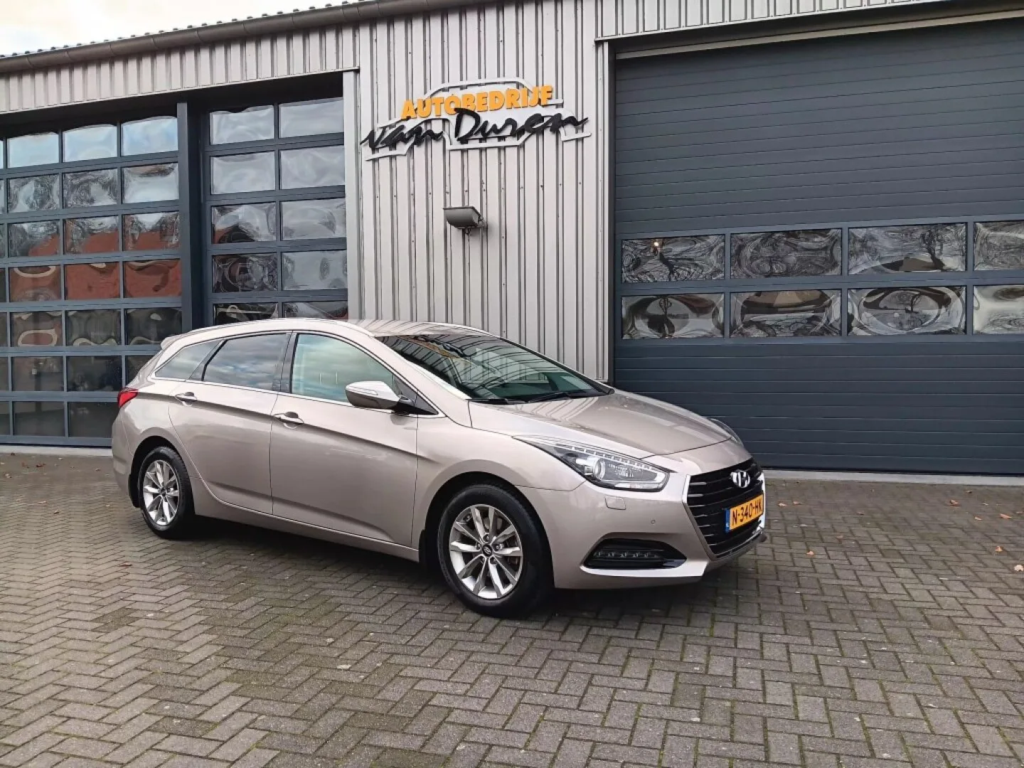 Hyundai i40 (2016) — foto 1